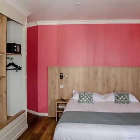 Hotel Arc En Ciel Et D'olonne 3*