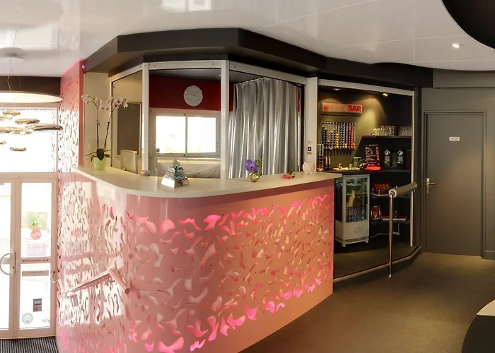 Hotel Logis - Arc En Ciel Et D'olonne Les Sables-dʼOlonne