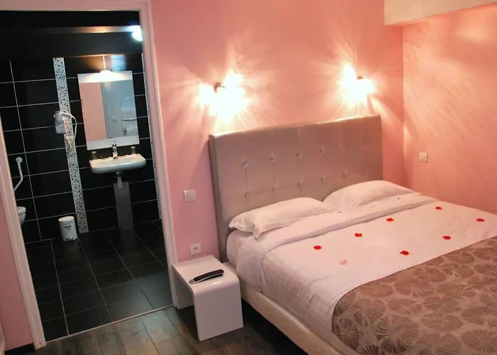 Logis - Arc En Ciel Et D'olonne 3*