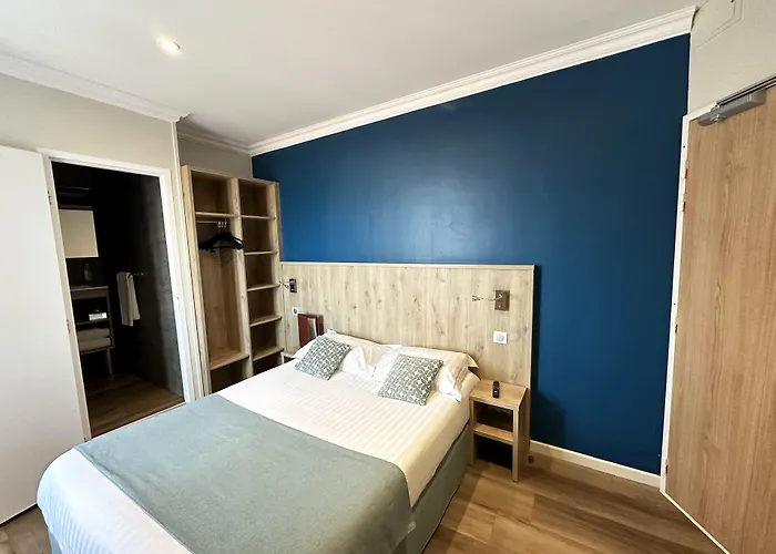 Logis - Arc En Ciel Et D'olonne Hotel