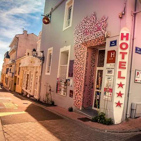 Отель Hotel Arc En Ciel Et Spa Les Sables D'Olonne