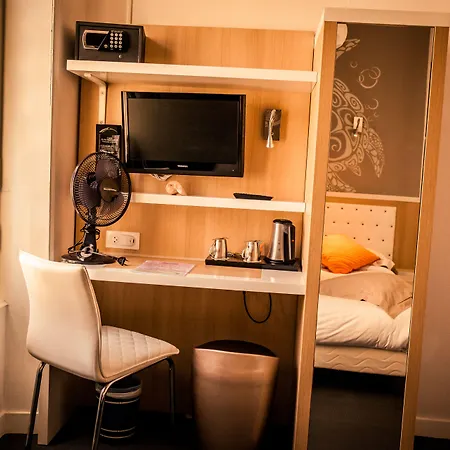 Logis - Arc En Ciel Et D'olonne Hotel 3*