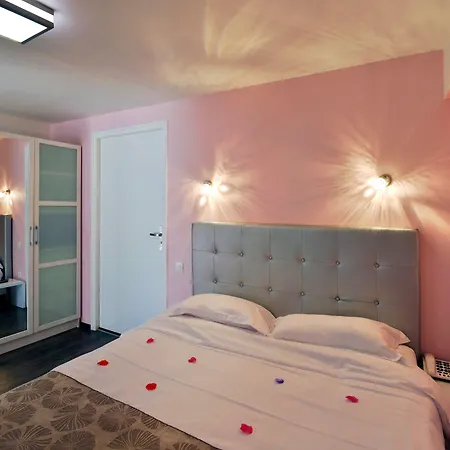 Arc En Ciel Et - D'olonne Hotel