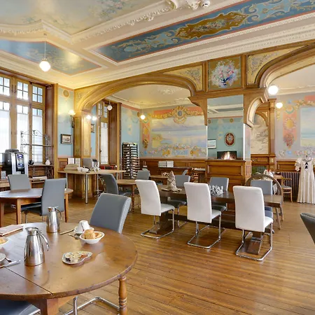 Logis - Hotel Arc En Ciel Et Spa Les Sables D'Olonne 3*