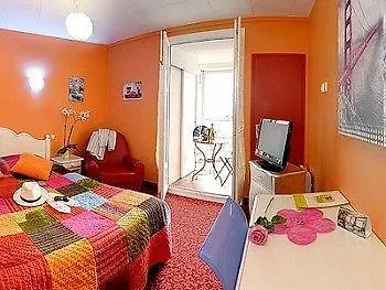 Logis - Arc En Ciel Et D'olonne فندق 3*