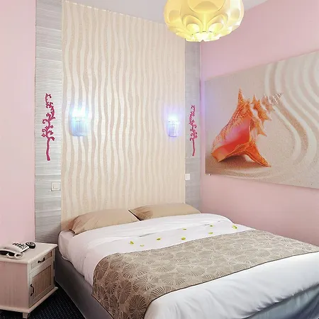 Logis - Hotel Arc En Ciel Et Spa Les Sables D'Olonne Hotel 3*