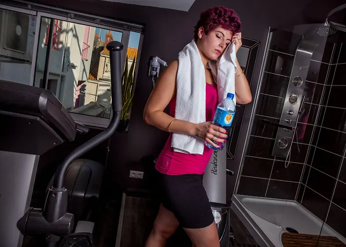 Hotel Logis - Arc En Ciel Et D'olonne 3*