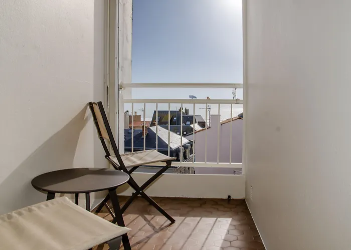 Hotel Logis - Arc En Ciel Et D'olonne Les Sables-dʼOlonne