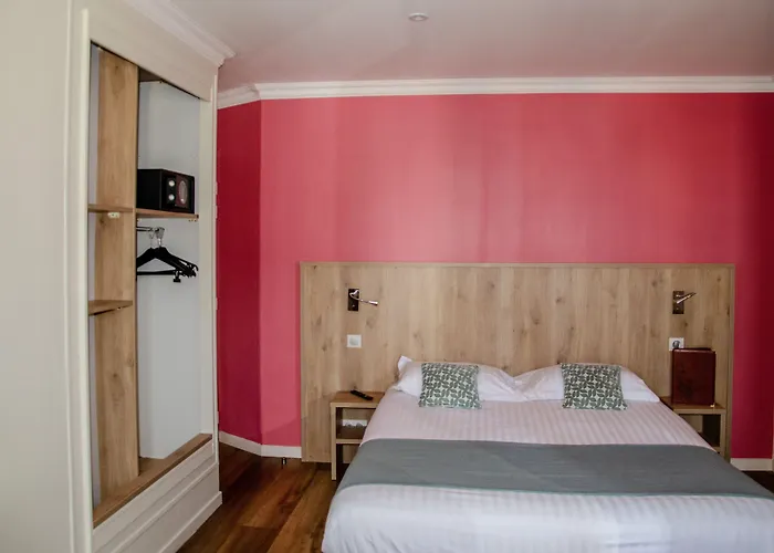 Hotel Arc En Ciel Et - D'olonne 3*